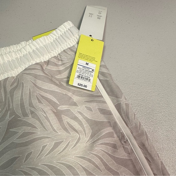 All In Motion Leaf Print Swim Shorts Size M - Picture 2 of 7